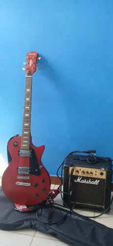 Kit Guitarra Strinberg + Amplificador Marshall MG10 - Completo para Tocar