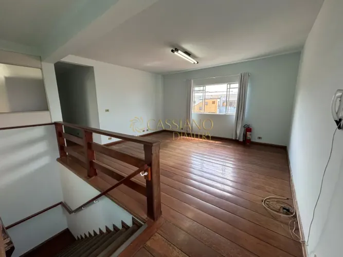Casa Comercial para locação na Vila Industrial com 03 dormitórios | 01 Suíte | 01 Lavabo