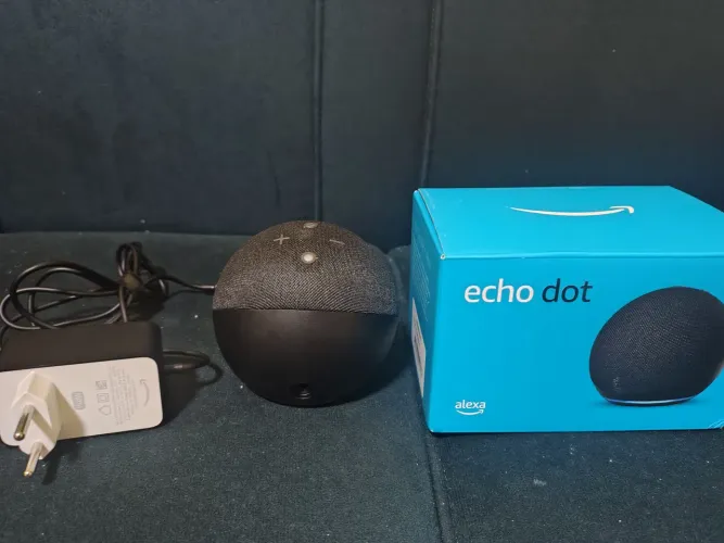 Echo Dot 5ª Geração Amazon Alexa Preta - Semi-nova na caixa