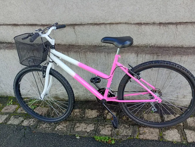 Vende-se bicicleta 
