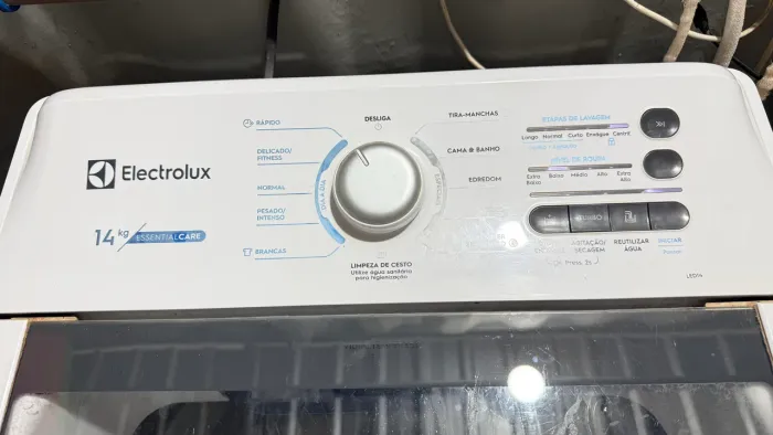 Vendo Máquina de Lavar 14kg