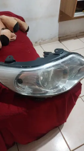 Vende se farol do gol g5 lado do passageiro original