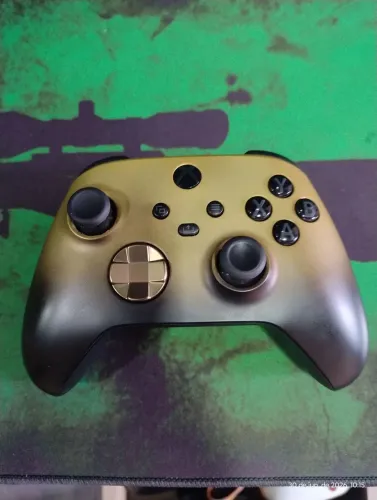 Controle Xbox série s dourado novo