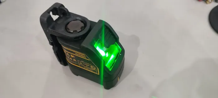 Nível laser verde Dewalt DW088CG