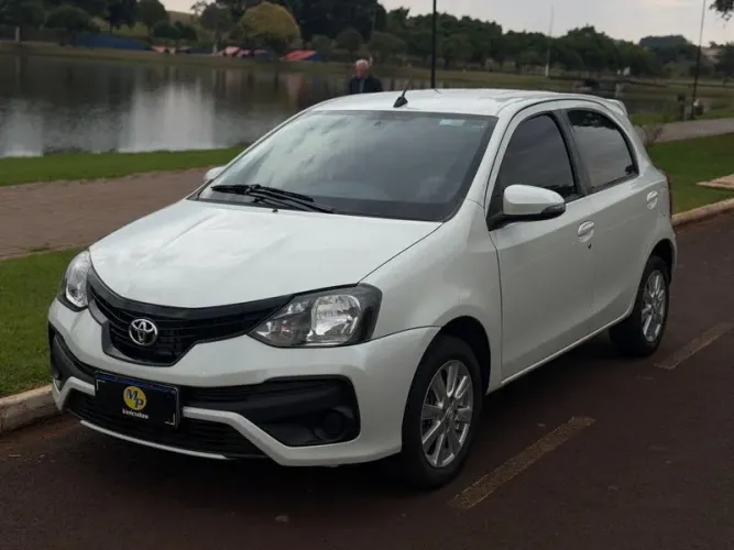 Toyota Etios 1.3 Flex 16V 5P Mec. 2019