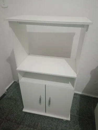 ARMÁRIO MULTIUSO EXCELENTE