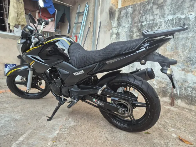 Yamaha Fazer 250 2014