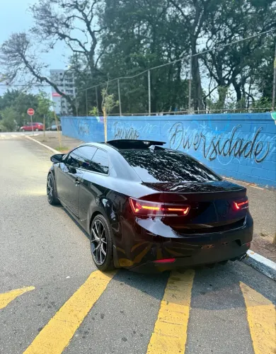 Kia Motors Cerato Koup 2.0 16V Aut. 2012