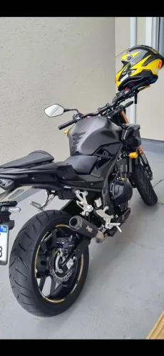 Honda CB500 F ano 2024