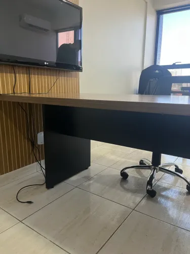 Mesa de reunião para escritório