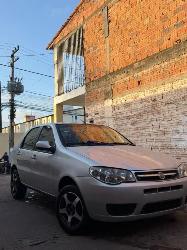 Fiat Palio 1.0 Economy Fire Flex 8V 4P 2012