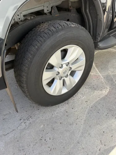 Jogo de roda Aro 17 com pneu Hilux SRX 2017