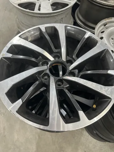 Roda aro 19 6x139