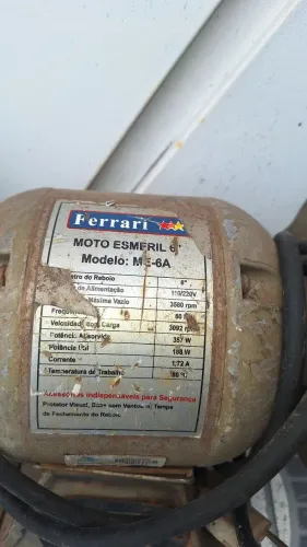 ?Moto Esmeril Ferrari 6 Polegadas ME-6A Bivolt - 360W (Usado)