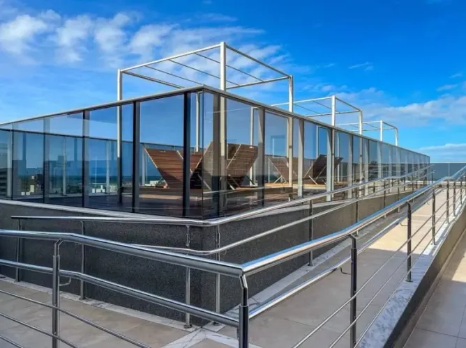 Super oportunidade, apartamento com uma suíte no Jardim Oceania/ Bessa