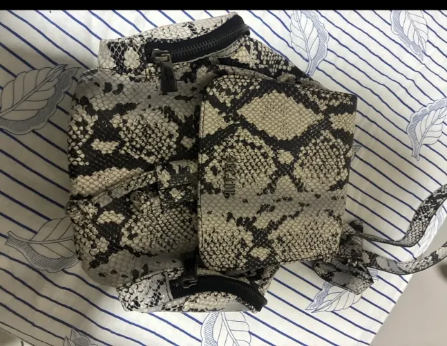 Mochila de cobra 