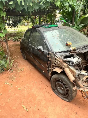 Peugeot 206 2 portas retirada de peças 