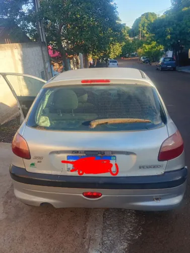 Peugeot 206 Selection/ Sensation 1.0 16V 3P 2003
