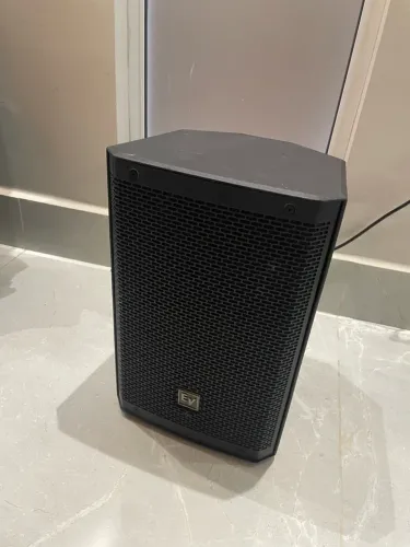 Caixa de som profissional Eletro-voice ZLX G2