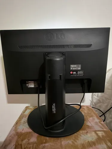 Monitor LG - 22 Pol 