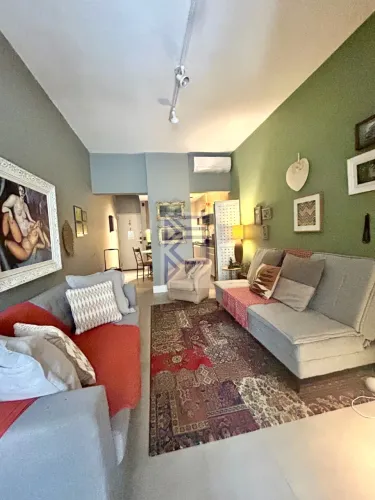 Apartamento à venda em Copacabana - RJ: 1 quarto, 1 suíte, 1 sala e 44m² de área privativa