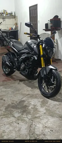 Bajaj dominar 400