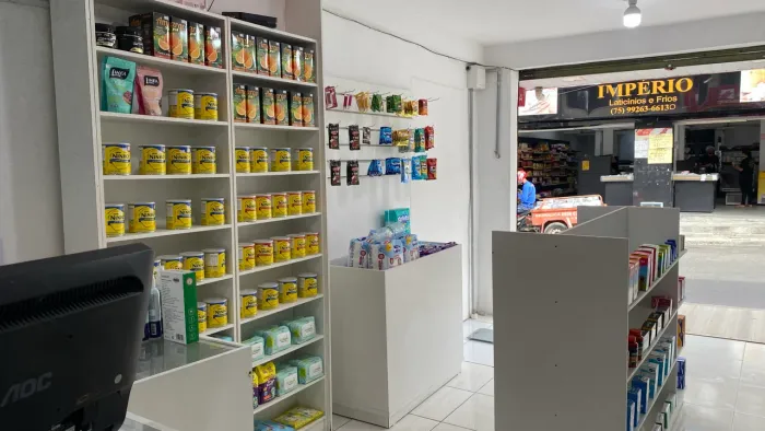 Grande oportunidade,vendo uma farmácia completa para quem sonha sua própria farmácia