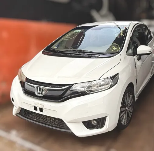 Capo Honda Fit 2015 / 2021