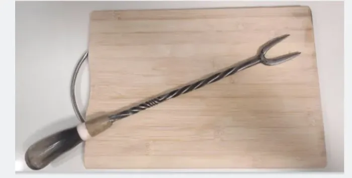 Garfo para churrasco, artesanal 