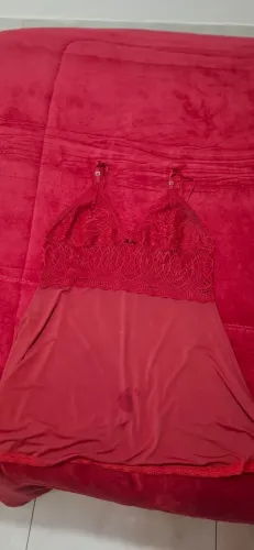 Camisola vermelha usada