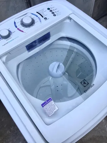 MÁQUINA DE LAVAR ELECTROLUX 15kG 