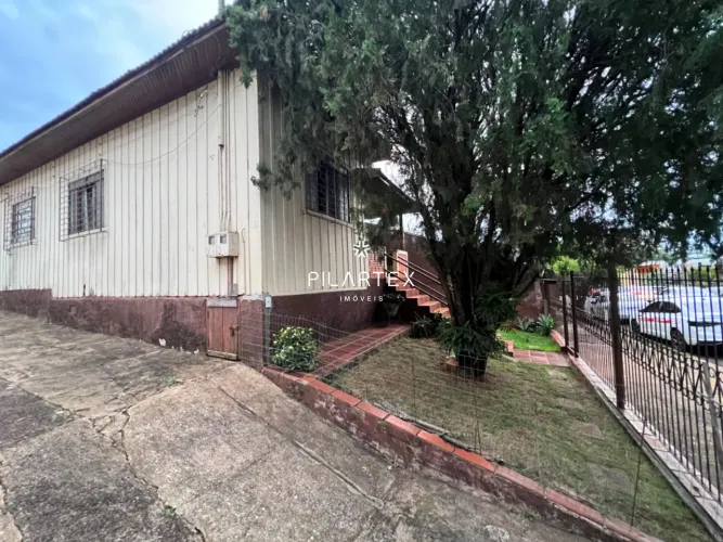 Imóvel à venda na Rua Chile  Ideal para uso comercial ou residencial