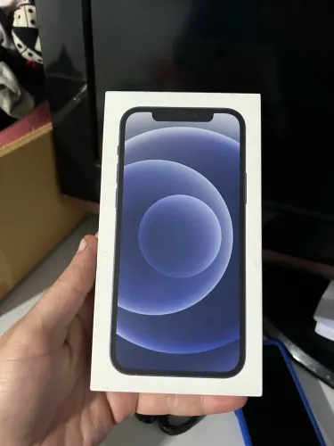 Caixa iPhone 12 original com manuais
