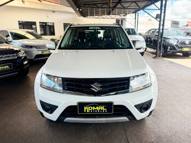 Suzuki Grand Vitara 2.0 16V 4x2/4x4 5P Aut. 2015