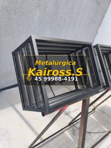 Vendo lixeira de calçada a pronta entrega