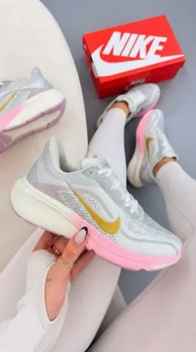 Tênis Nike Feminino por apenas 100 reais até dia 09/10/2026