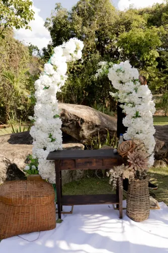 Flores artificiais para decoração 