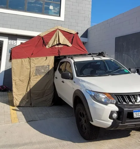 Barraca de Teto Automotiva Camping