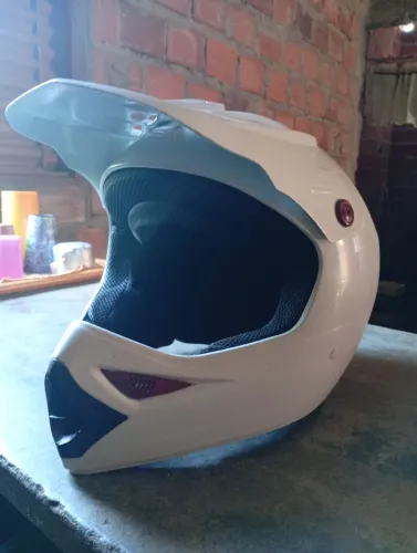 Capacete