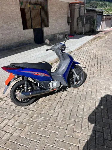 Vendo biz 125 segundo dono 