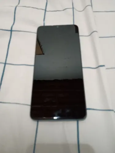Motorola Moto E22 com defeito