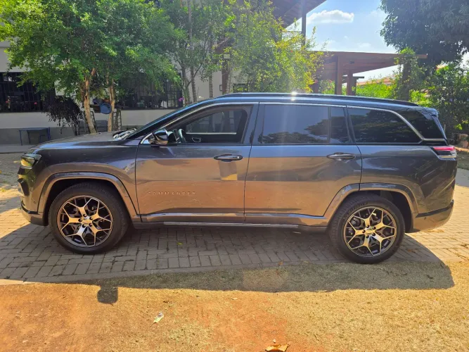 Jeep Commander Overland T270 1.3 TB Flex AUT 2022