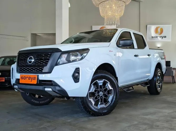 Nissan Frontier S CD 4X4 2.3 TB Diesel Mec. 2023