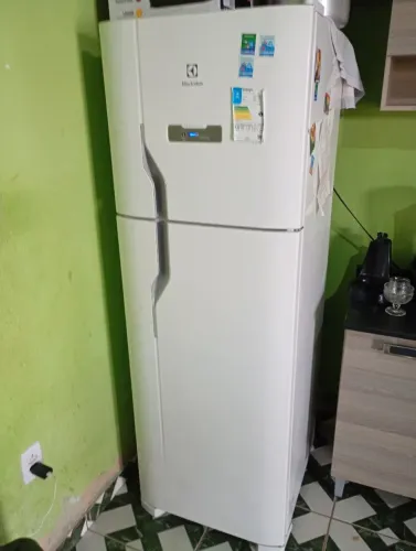 Geladeira Eletrolux