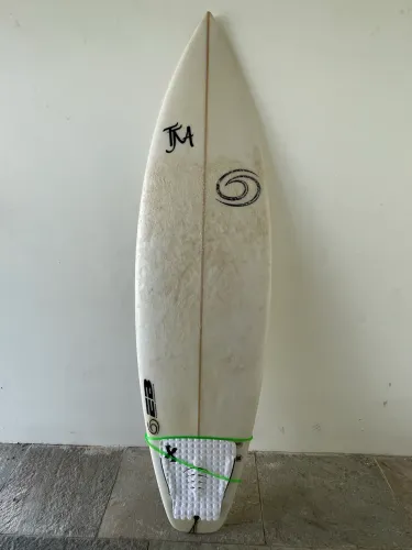 Prancha de Surf JS Industries 5?11? Performance Shortboard