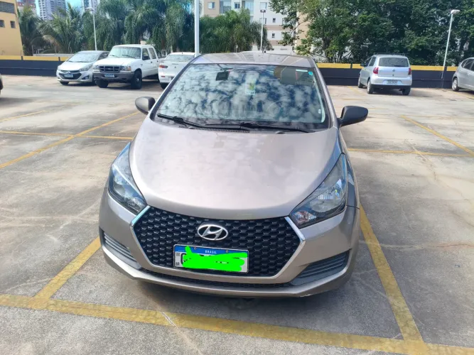 Hyundai HB20 Unique 1.0 Flex 12V Mec. 2019