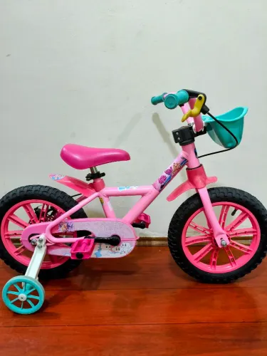 Bicicleta Barbie aro 14 ( meninas de 2 a 6 anos )