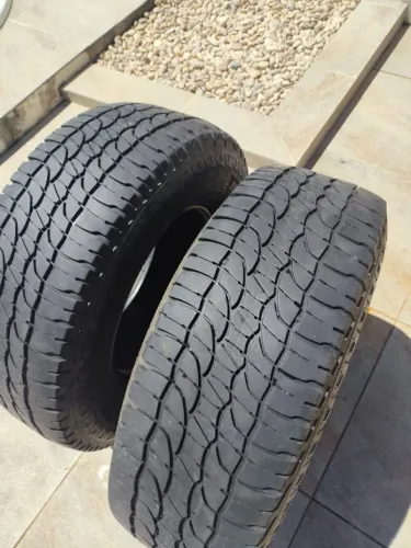 Pneus Michelin/R16/265/70
