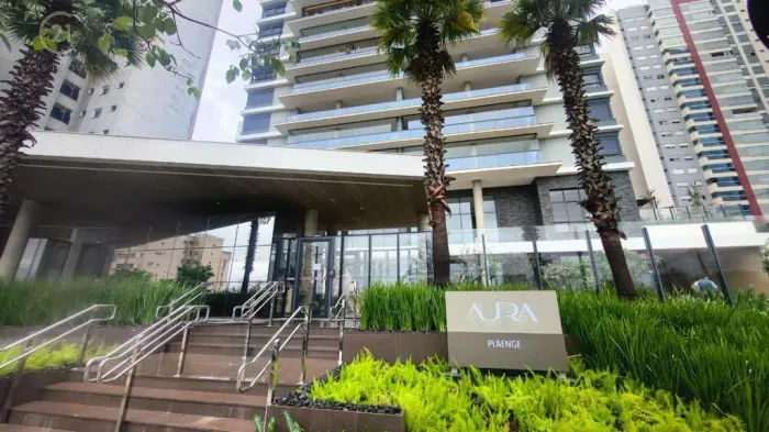 Apartamento à venda em Londrina, Gleba Fazenda Palhano, com 3 suítes, com 195 m², AURA
