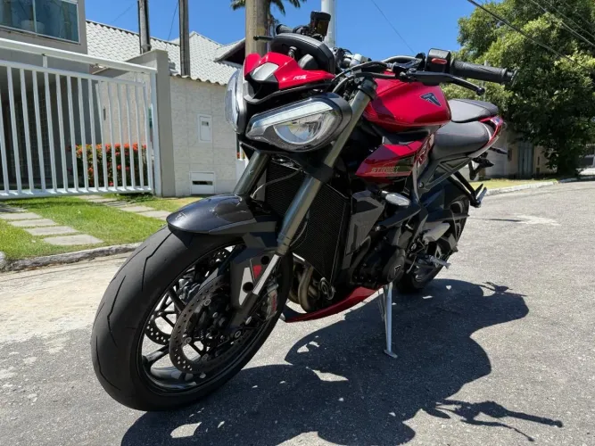 Street Triple RS 2024